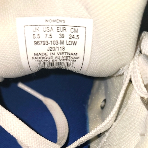 SOLD - Picture 3 of 4